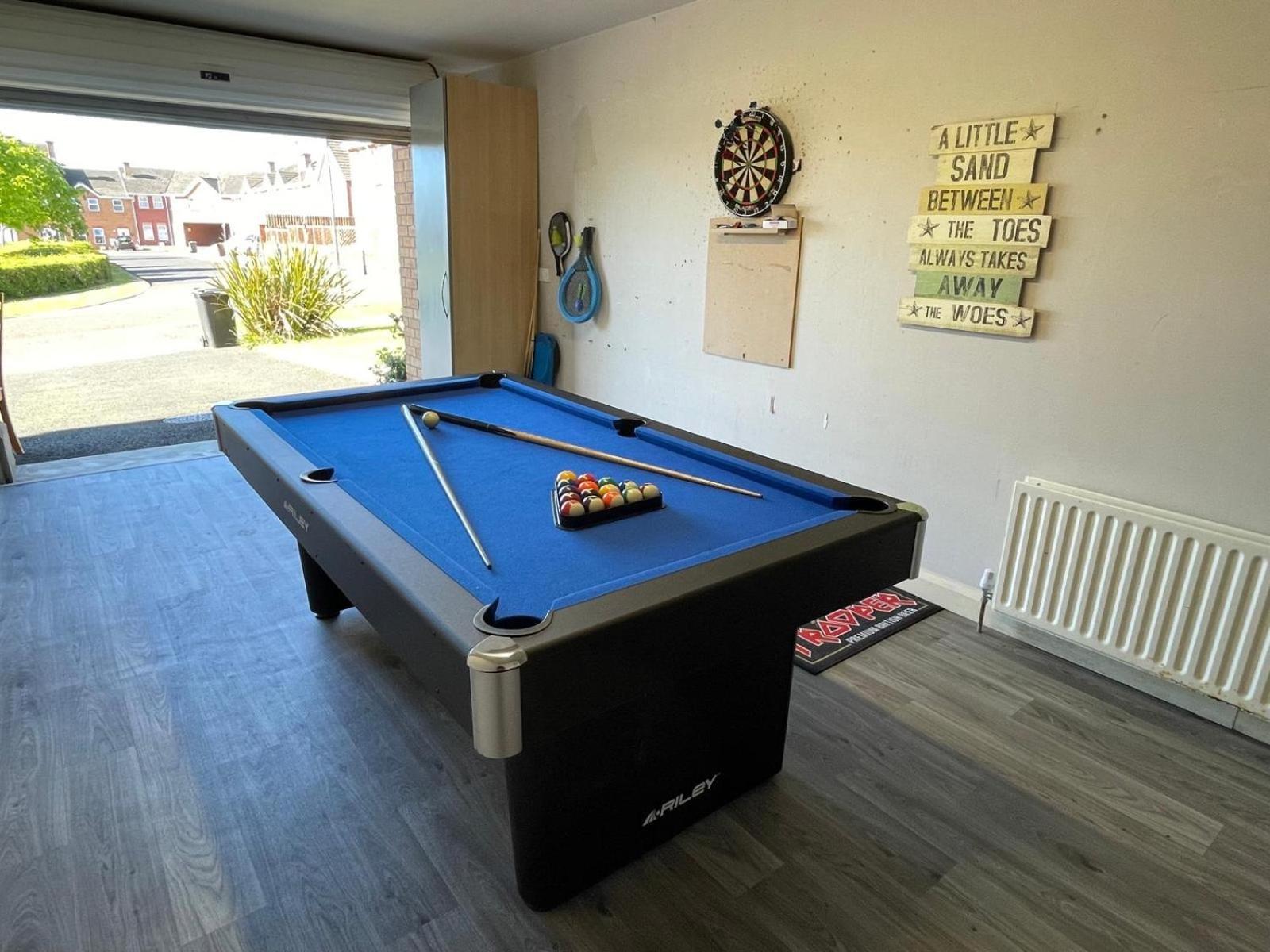 Luxury Portrush Holiday Homes - The Green, Portrush Sleeps 12 - 5 Bedrooms Екстер'єр фото
